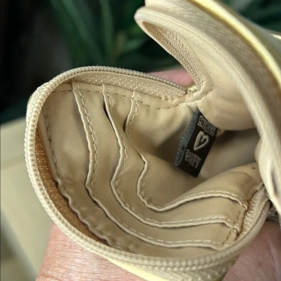 Coach Poppy Chan Goldy Wristlet in the Special Edition Poppy Chan Collection Y2K - Picture 7 of 7